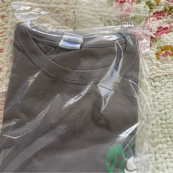 Tribal Sea Turtle Shirt Long Sleeve Brown Women’s Size Small Surfer Beach - Picture 10 of 11